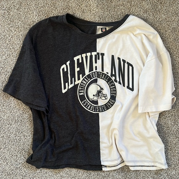 NFL Team Apparel Top - Cleveland - Picture 1 of 3